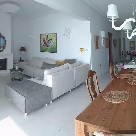Loutraki Μοναδικής Θέσης Διαμέρισμα Στη Θάλασσα Exteriör bild